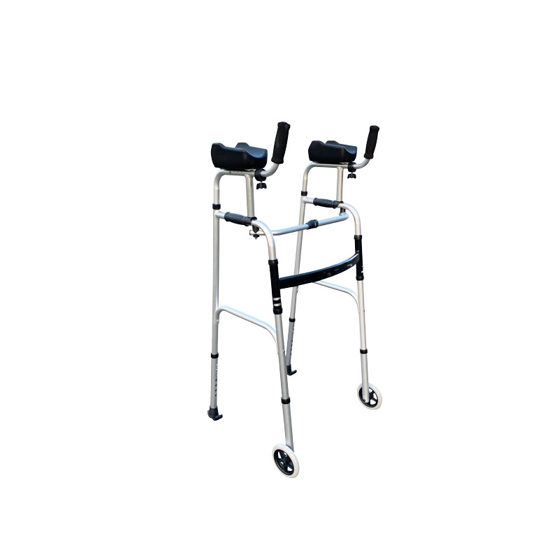 cadre-marche-avec-appuis-brachiaux-826009