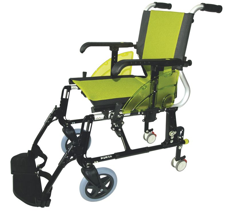 Fauteuil roulant Giro avec freins tierce-personne – Image 3