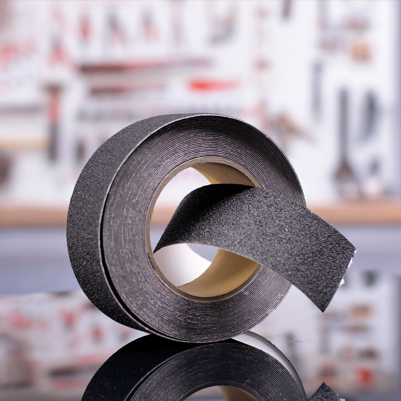 Rouleau d'antidérapant adhésif – Image 2